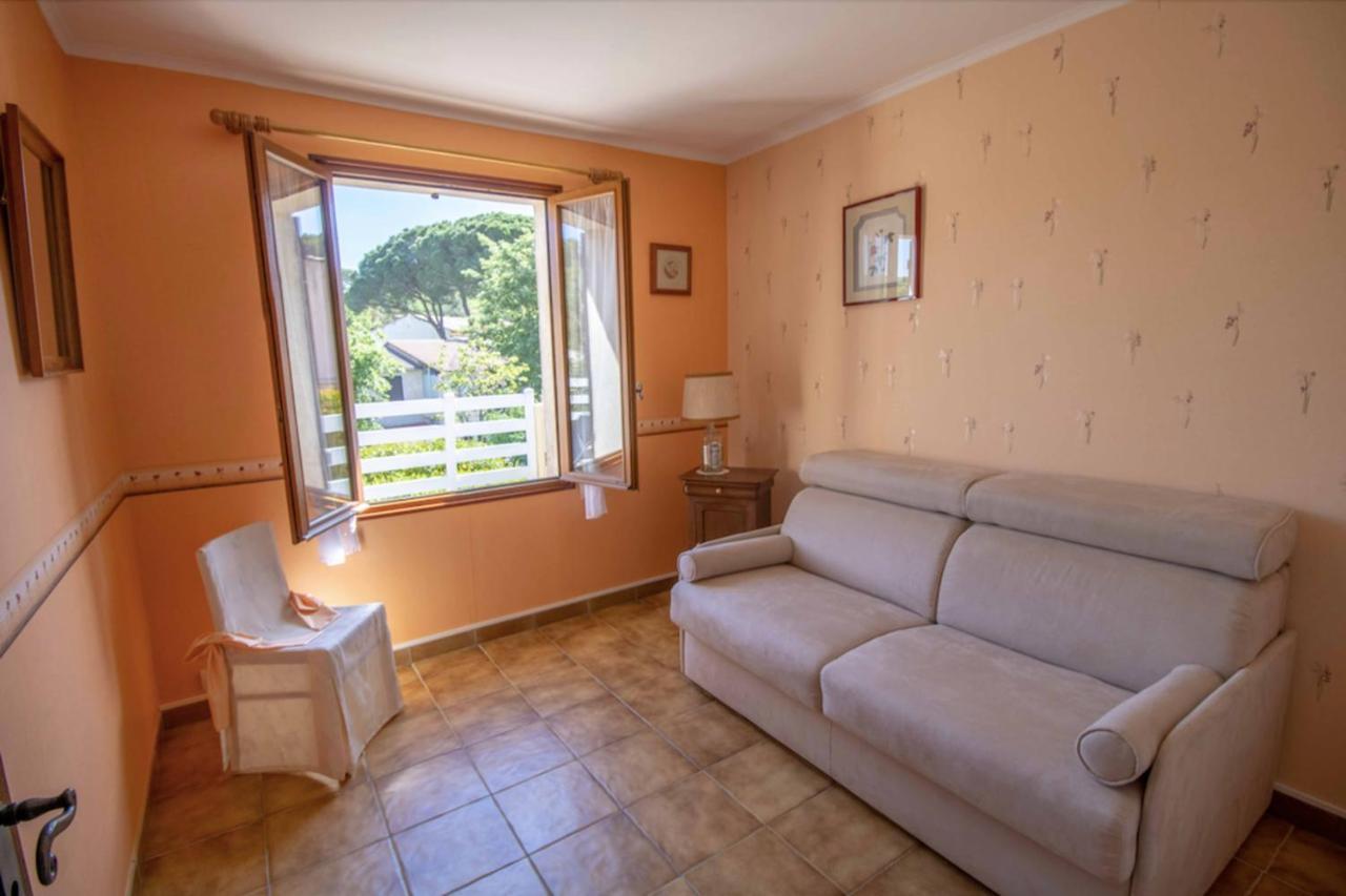 LARGE SPACIOUS house in FRÉJUS Esterno foto